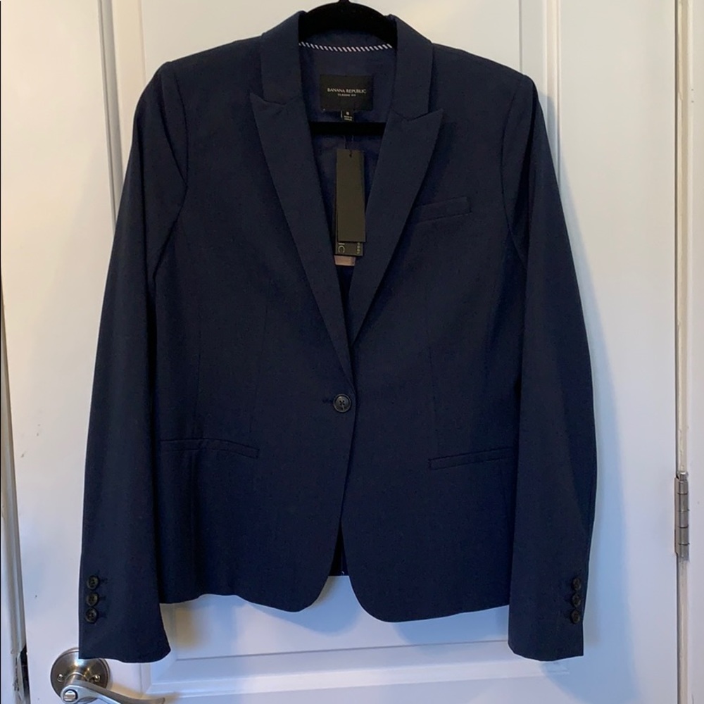 Navy Blazer-machine washable wool (BR Classic Fit)